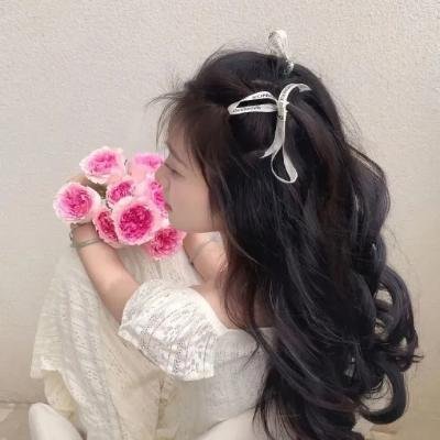 三个扑火的少年